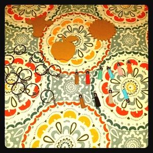 3 DIY acrylics, 10 tassles, and 10 hardware Rings